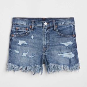 **ISO**Gap High Rise 3” denim shorts